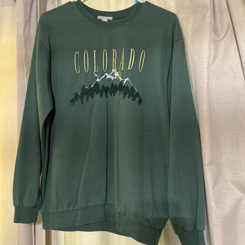 graphic crewneck